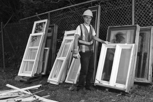 Clearing house debris with professional clearance service in Heston